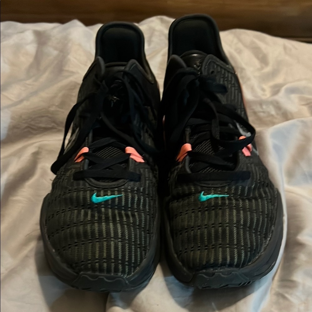 Nike LeBron Witness‎ 6 Size 11